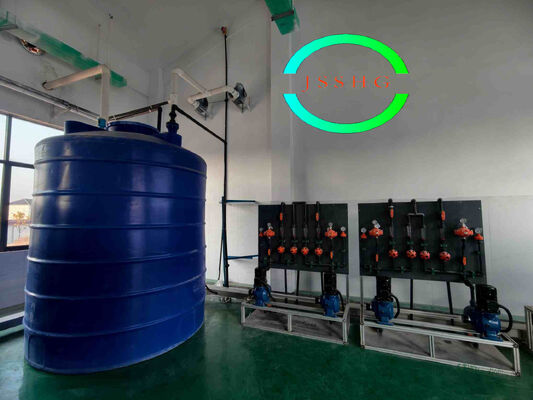 Fully automatic electrolytic saltwater sodium hypochlorite generator
