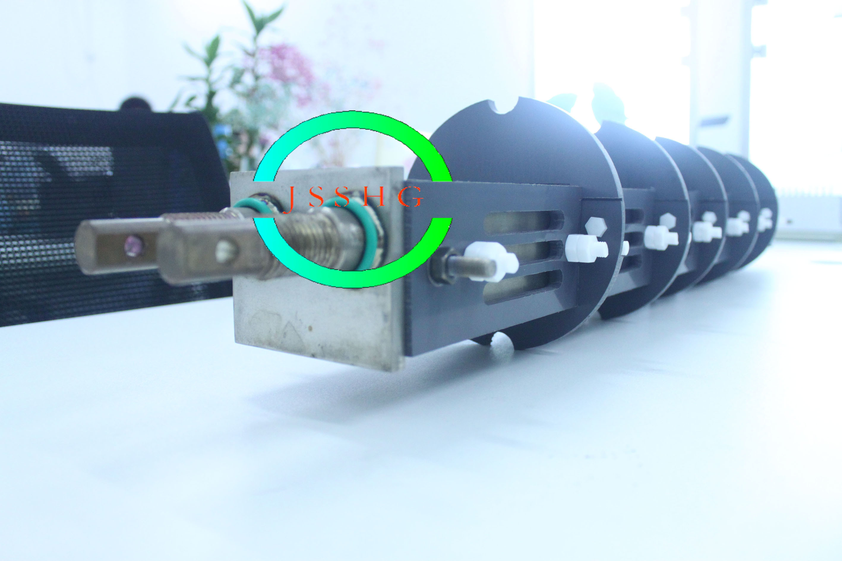4kg Chlorine Capacity Full Automatic Electrolysis Low Heat , Stability And High Security