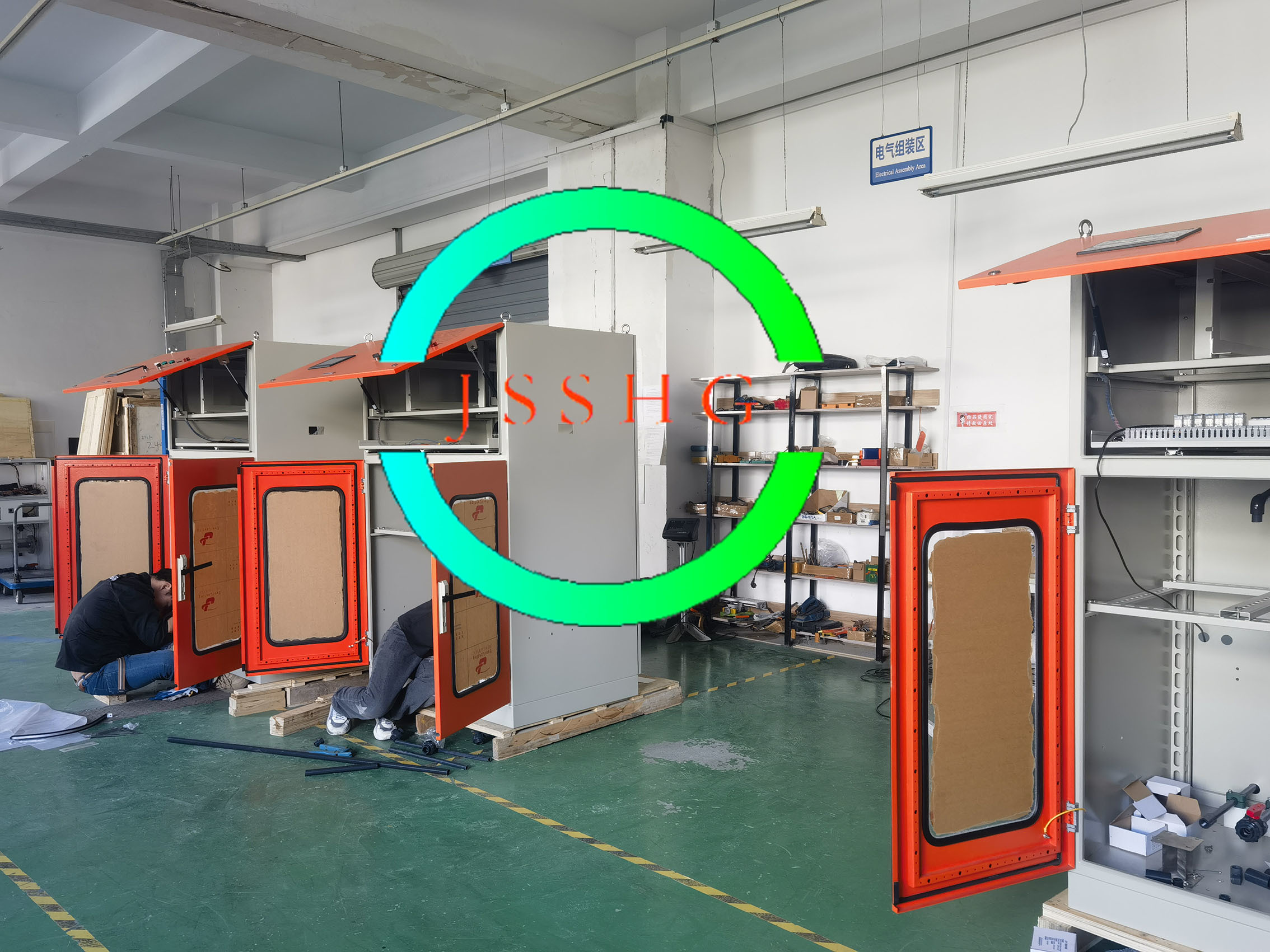 Fully automatic electrolytic saltwater sodium hypochlorite generator