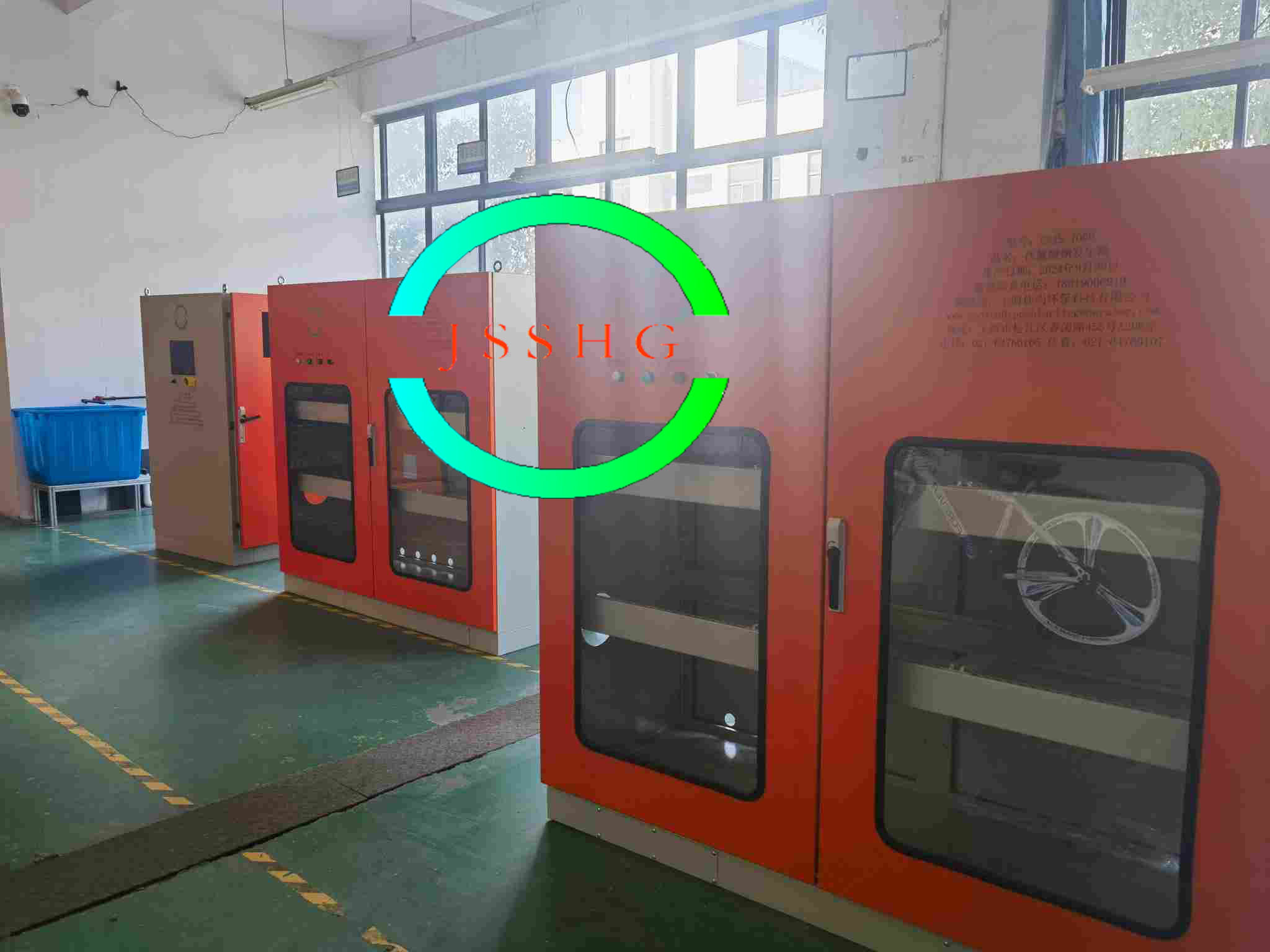 Fully automatic electrolytic saltwater sodium hypochlorite generator